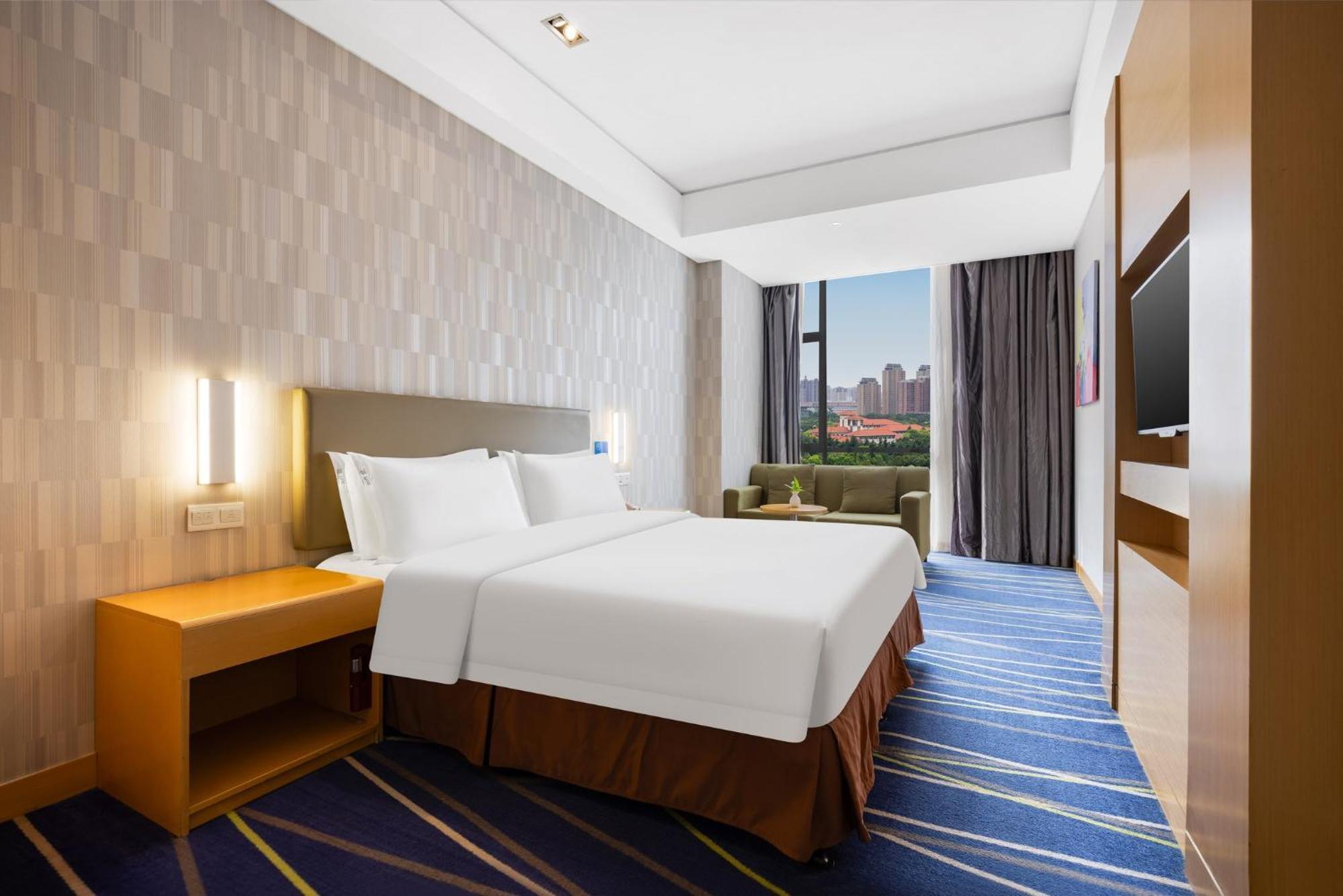 Holiday Inn Express Zhengzhou Airport By Ihg Xinzheng  Екстер'єр фото