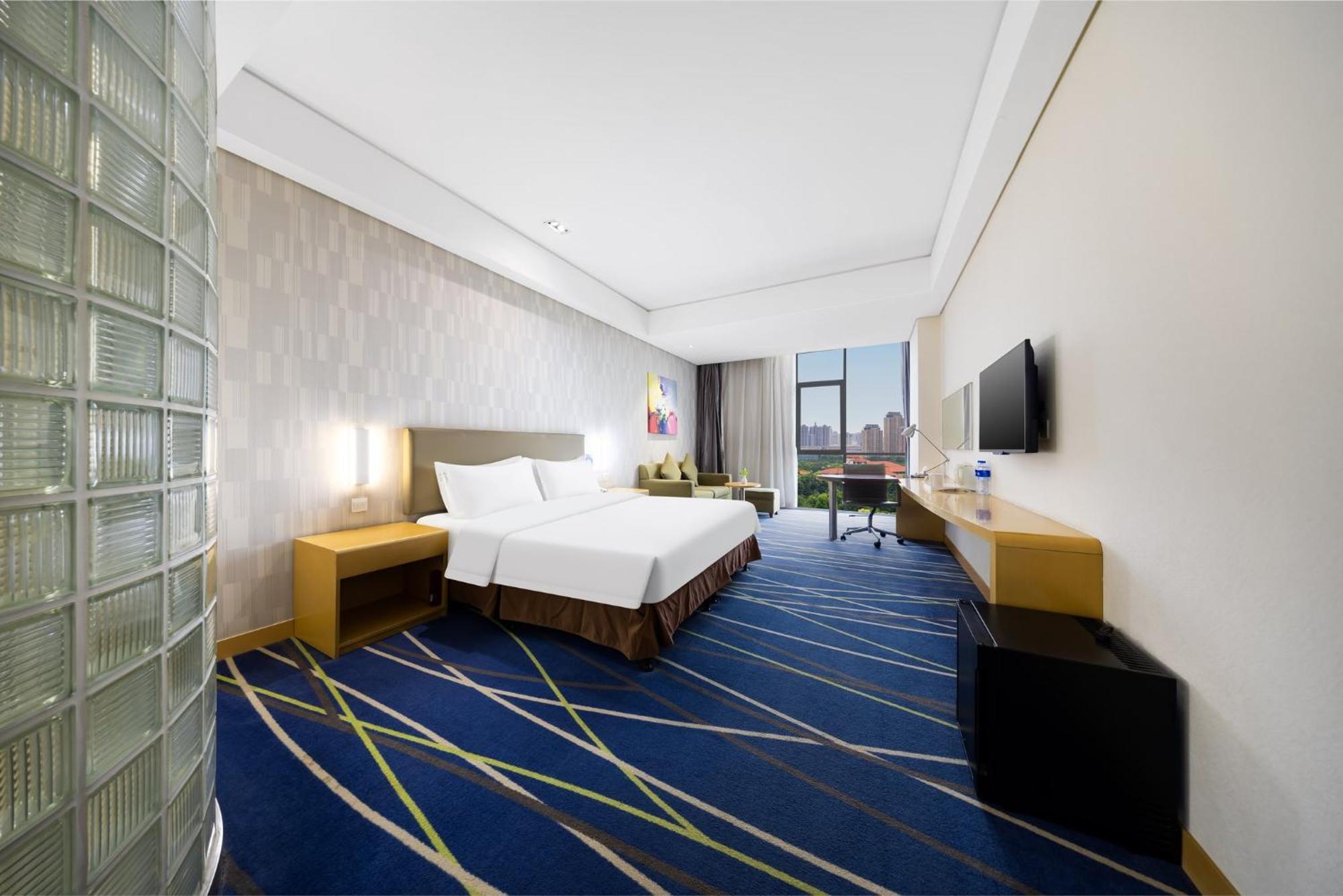 Holiday Inn Express Zhengzhou Airport By Ihg Xinzheng  Екстер'єр фото
