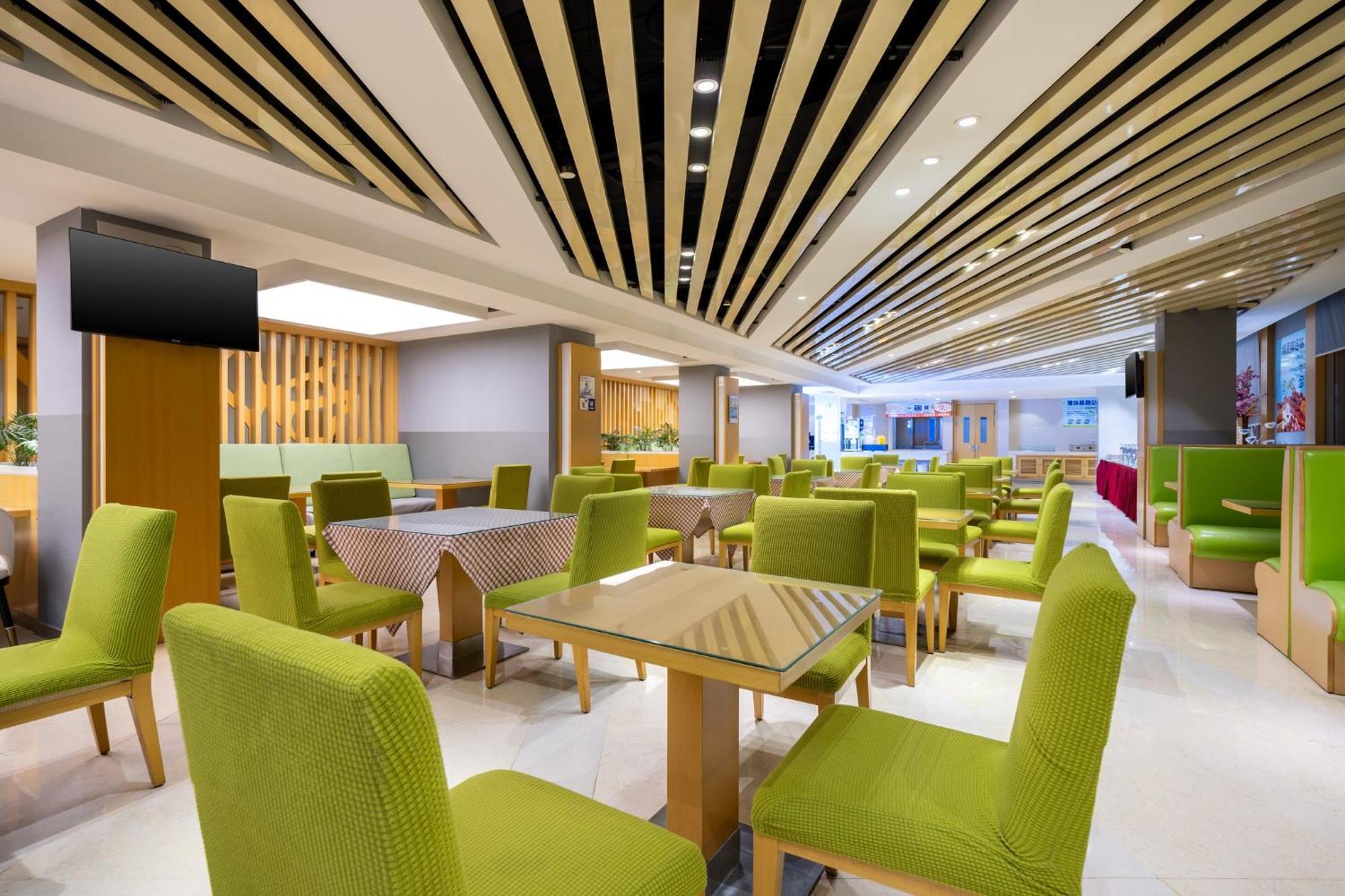 Holiday Inn Express Zhengzhou Airport By Ihg Xinzheng  Екстер'єр фото
