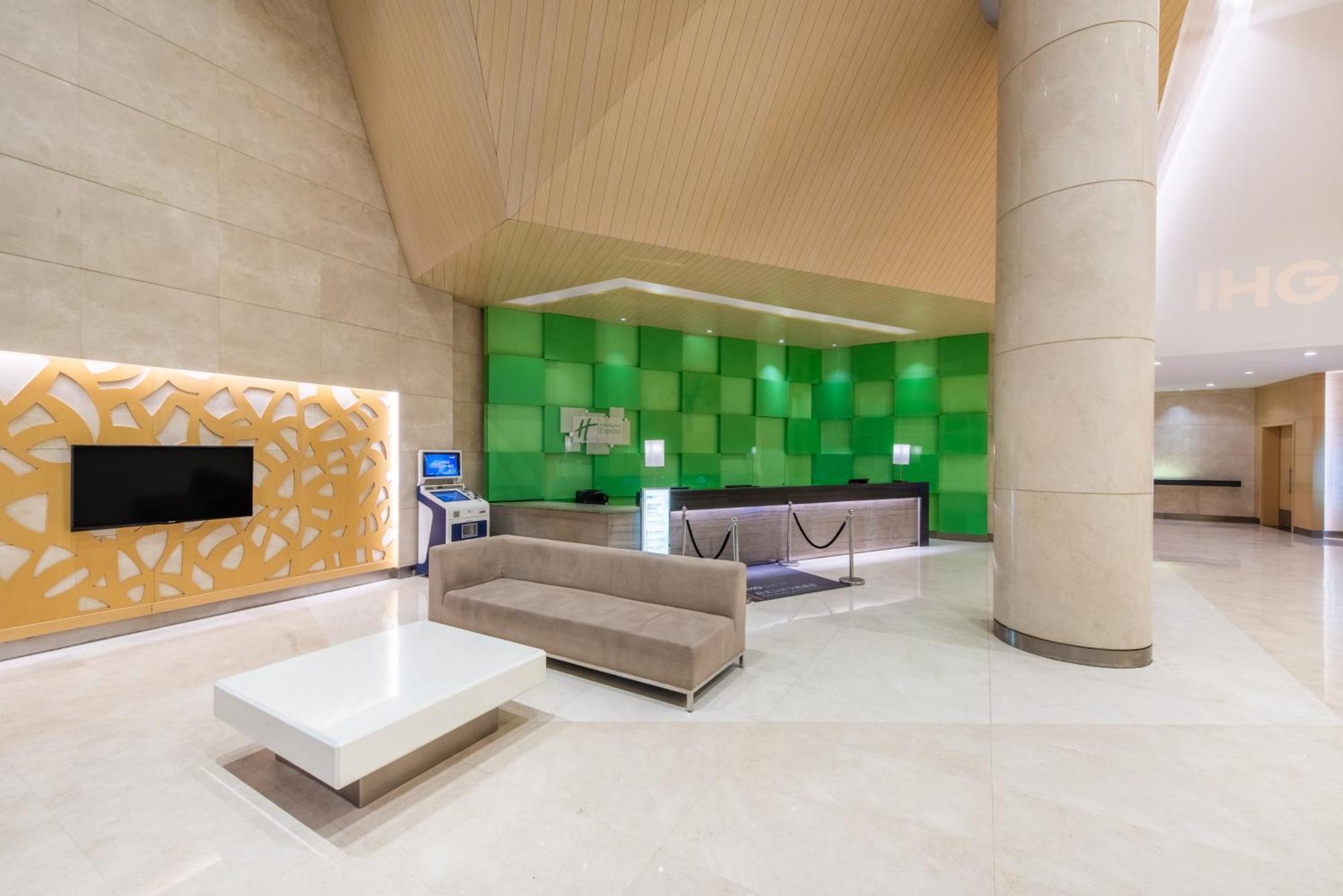Holiday Inn Express Zhengzhou Airport By Ihg Xinzheng  Екстер'єр фото