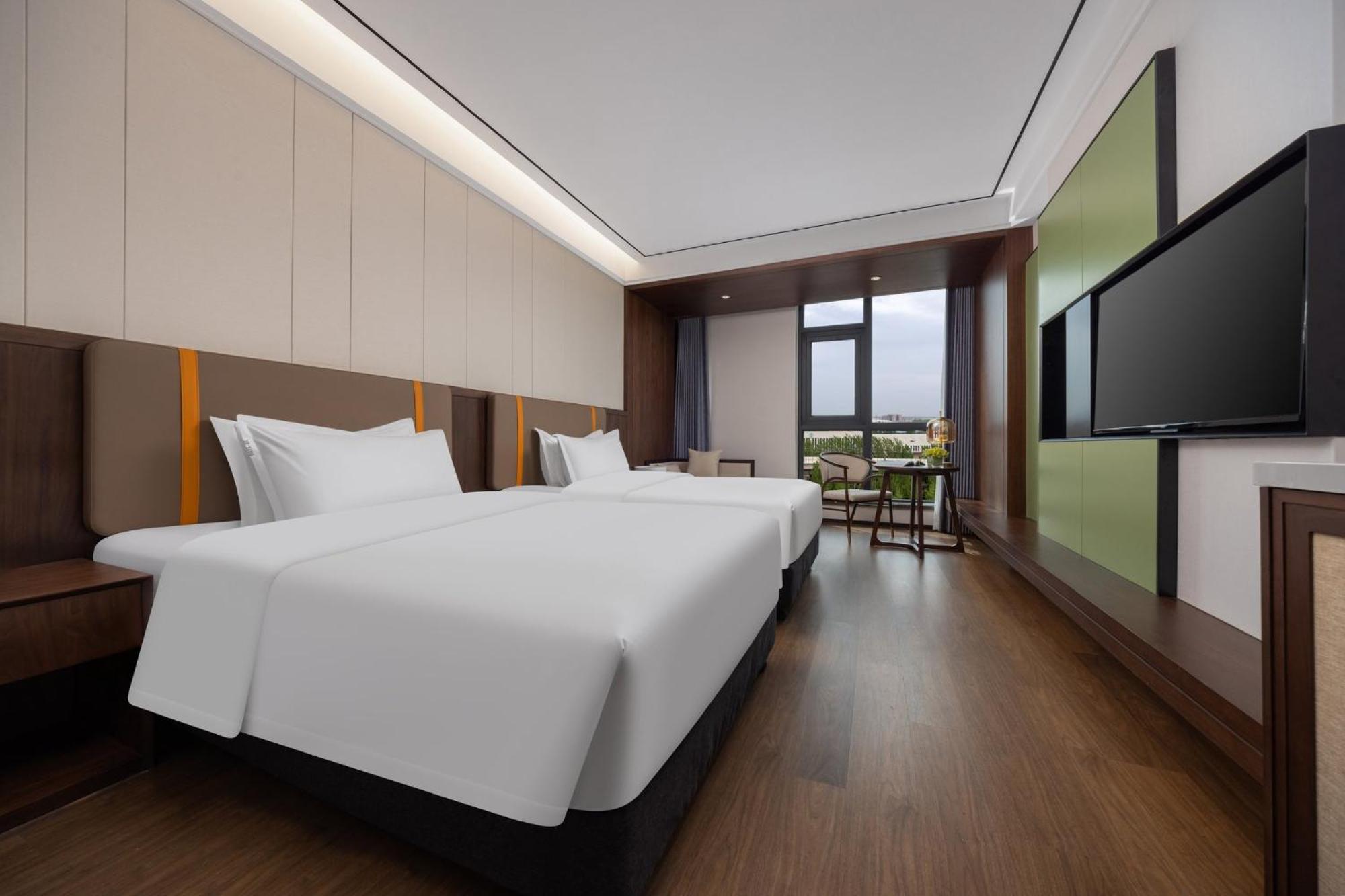 Holiday Inn Express Zhengzhou Airport By Ihg Xinzheng  Екстер'єр фото
