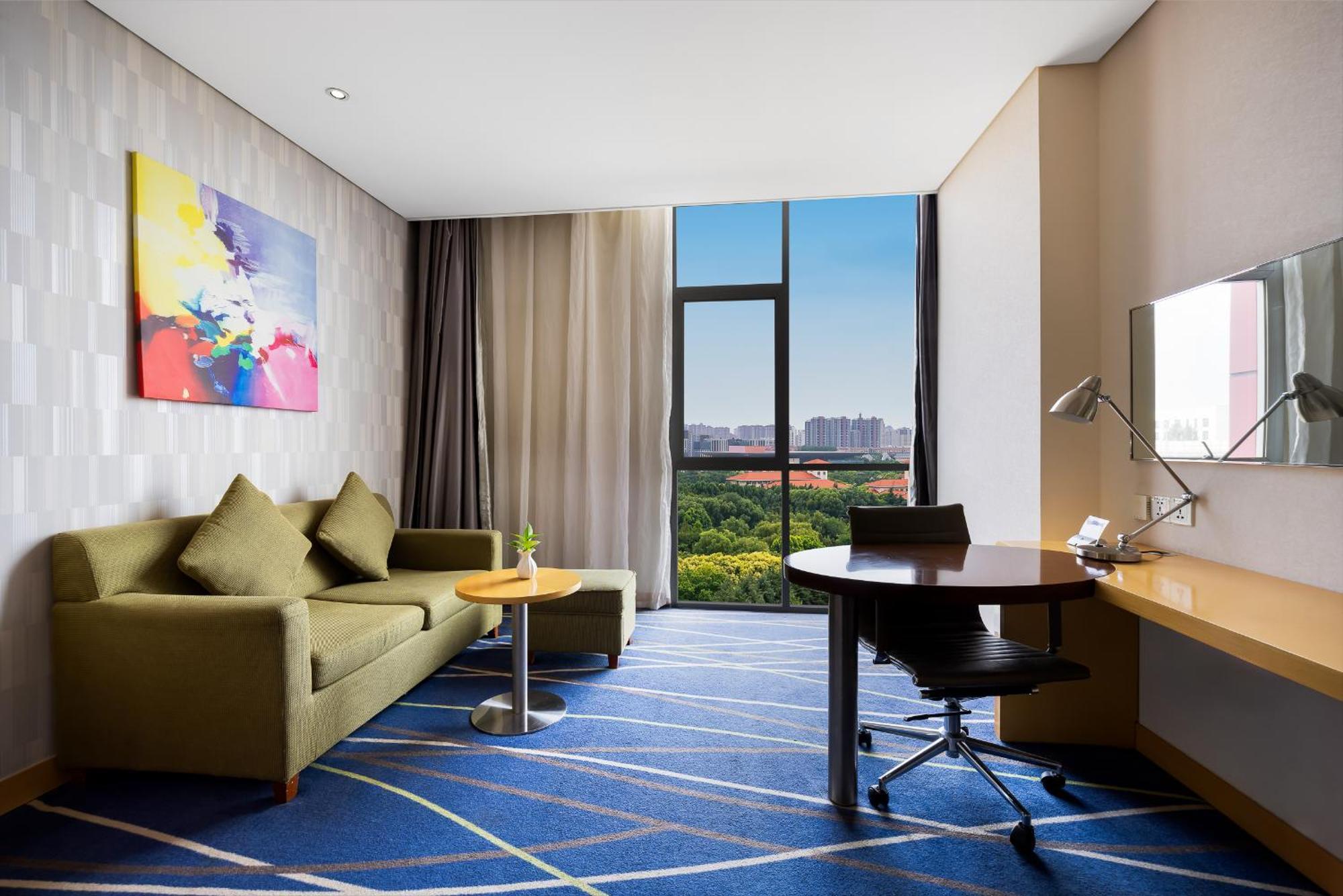 Holiday Inn Express Zhengzhou Airport By Ihg Xinzheng  Екстер'єр фото