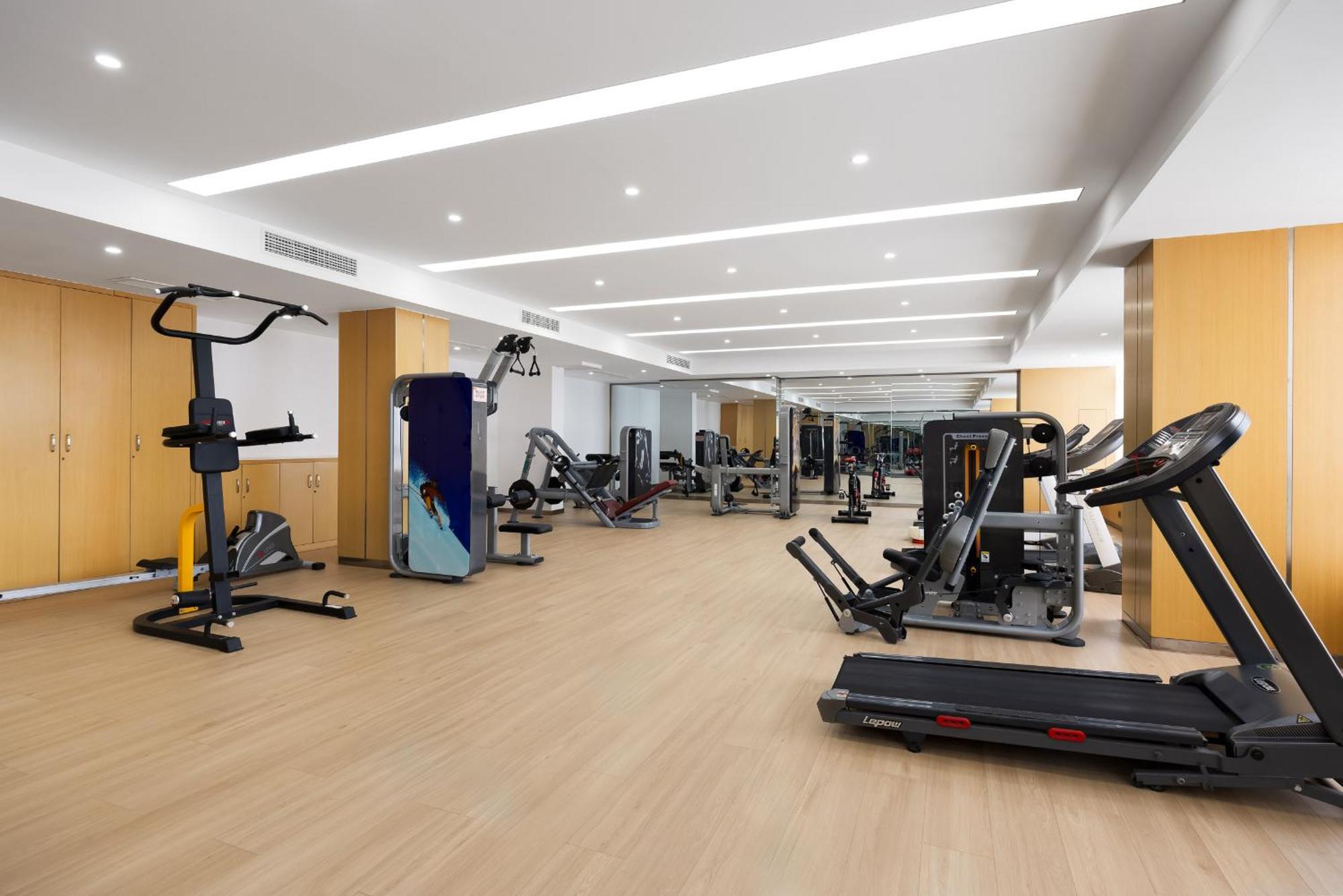 Holiday Inn Express Zhengzhou Airport By Ihg Xinzheng  Екстер'єр фото