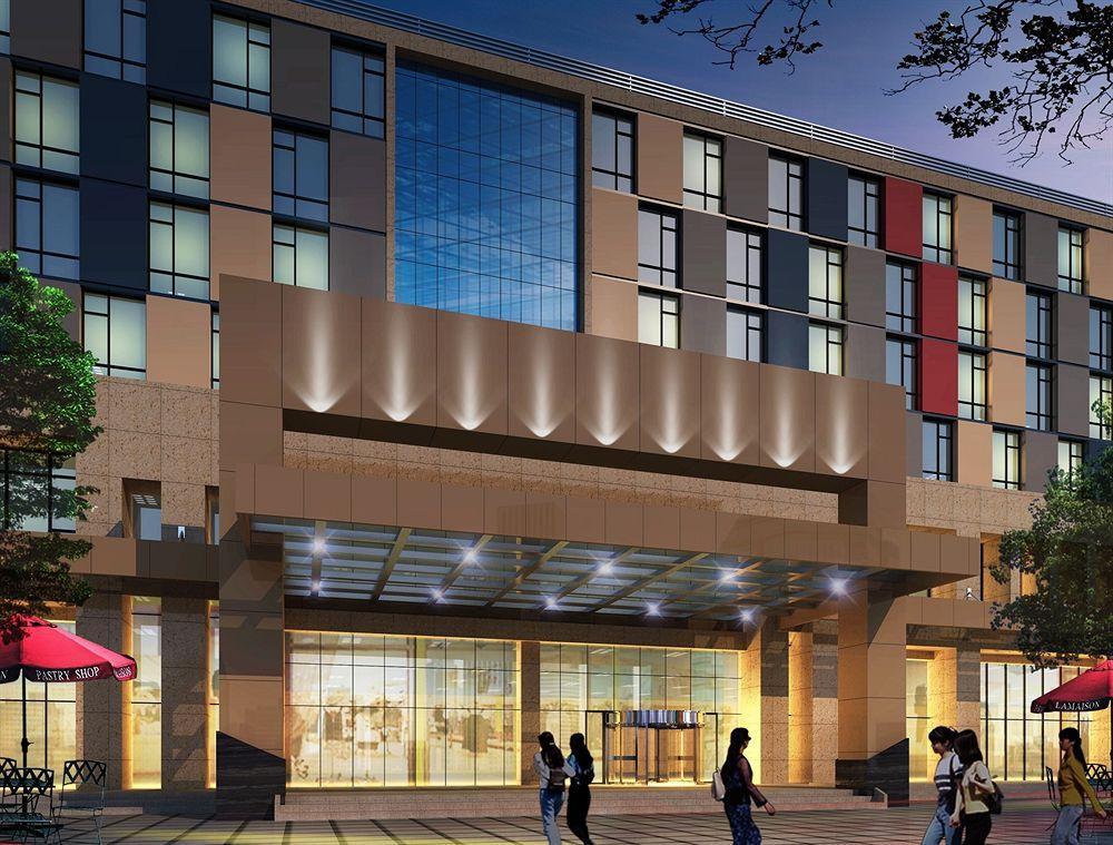 Holiday Inn Express Zhengzhou Airport By Ihg Xinzheng  Екстер'єр фото